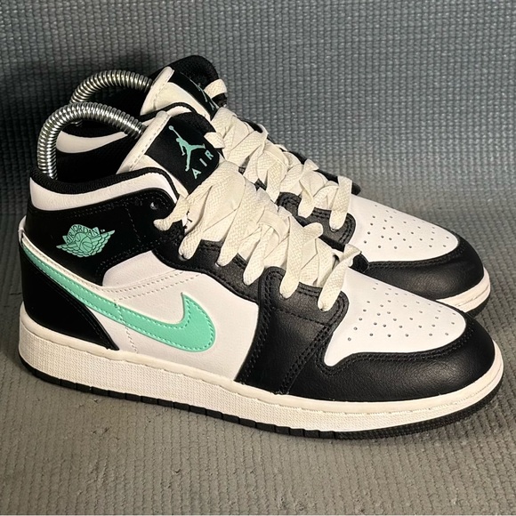 Nike Air Jordan 1 MID ‘White/Green Glow’ Sneakers Size 4.5Y Size 6 Women’s - Picture 2 of 11